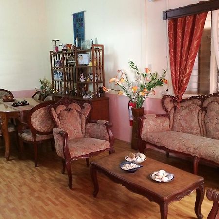Ysabelle Mansion Bed & Breakfast Puerto Princesa Екстериор снимка