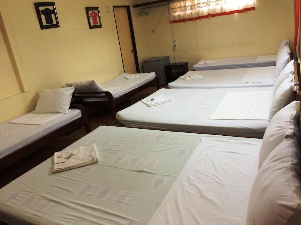 Ysabelle Mansion Bed & Breakfast Puerto Princesa Екстериор снимка