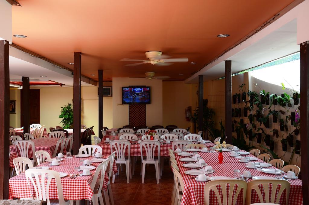 Ysabelle Mansion Bed & Breakfast Puerto Princesa Екстериор снимка